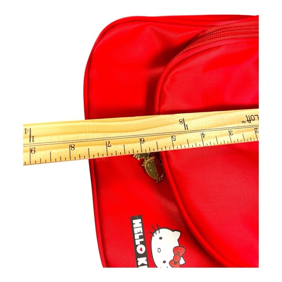 Hello Kitty Red Travel Organizer Bag - Picture 7 of 8